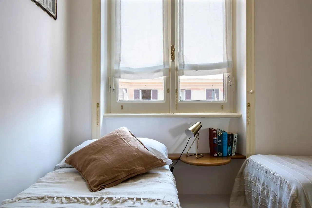 Apartment Elegant Top Floor - Unique View Of Rome'S Skyline Tibernestrome Italy